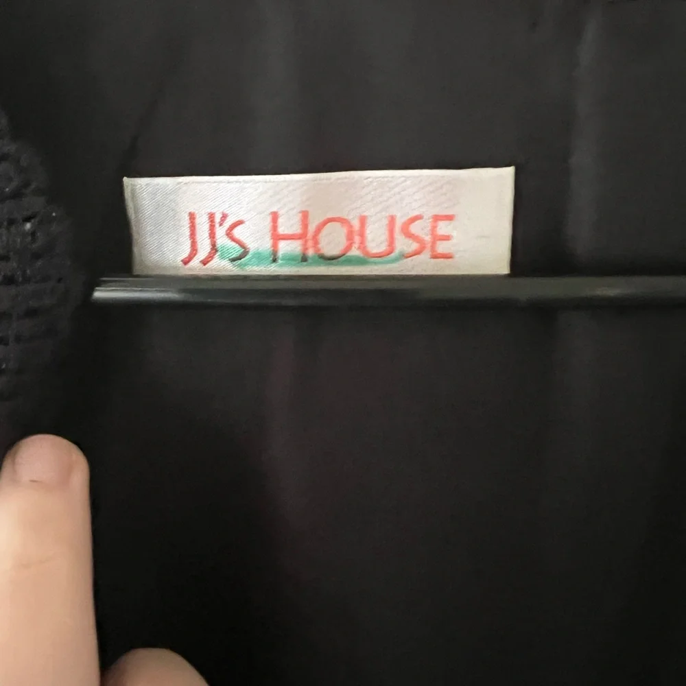 JJ’s House Black Cocktail Dress - Picture 3 of 15